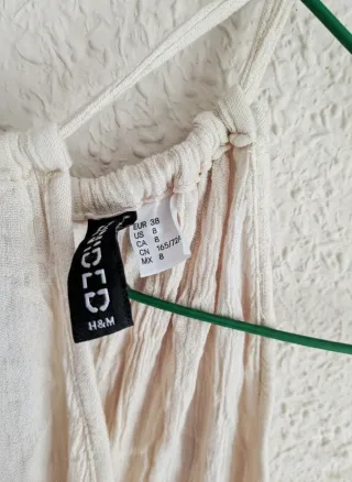 Mono corto cuello halter H&M (talla M)