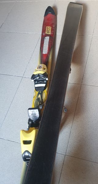 Esquís Elan Predator PSX