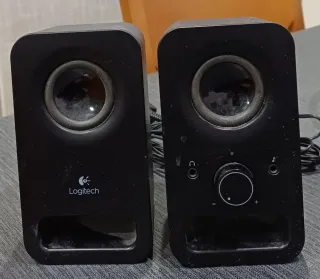 Altavoces Logitech Negros por solo 3€