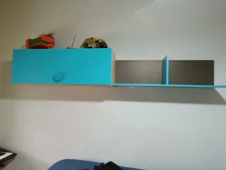 Escritorio juvenil madera y azul