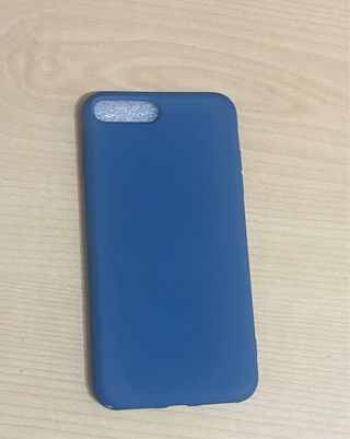 iPhone 8 Plus Oro + 3 Carcasas