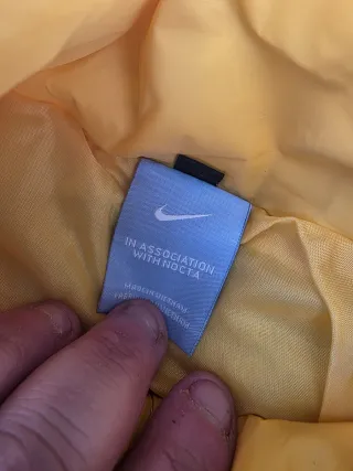 Chaqueta Acolchada Nike NOCTA Amarilla