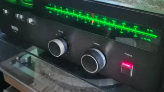 Tuner Vieta S 3033 piezas o reparación.