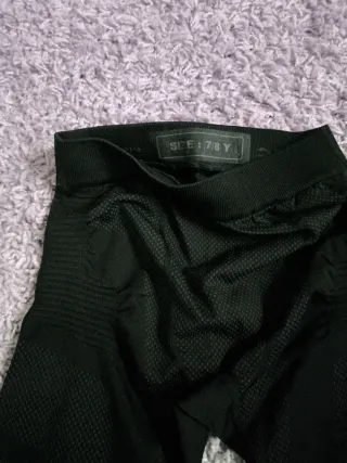 Ropa térmica pantalón y camiseta esquí 6-8 años kr