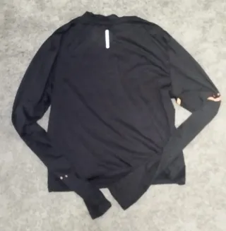 Camiseta técnica manga larga negra