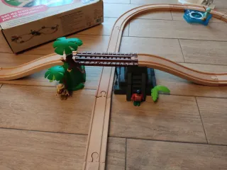 Set de Tren de madera "viaje por el mundo"