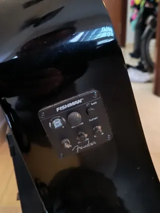 Guitarra Fender Squier SA-105CE Electroacústica