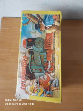 Locomotora Jyesa Antigua a Batería