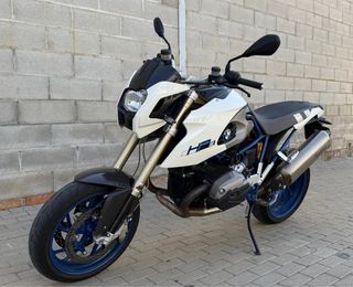 BMW R1200 HP2 Megamoto