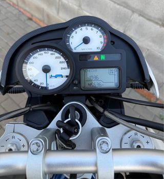 BMW R1200 HP2 Megamoto