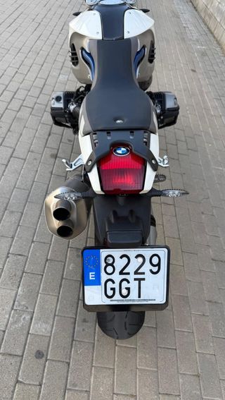 BMW R1200 HP2 Megamoto