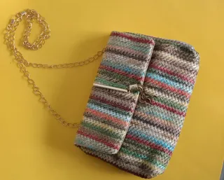 Borsetta a Tracolla Multicolore con Nappina