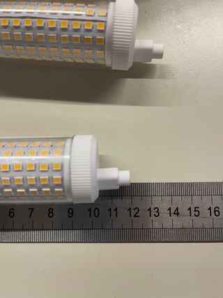 Bombilla LED R7s 118mm 20W equivalente halógena