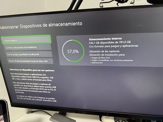 Xbox One S 1TB + 3 mandos + juegos