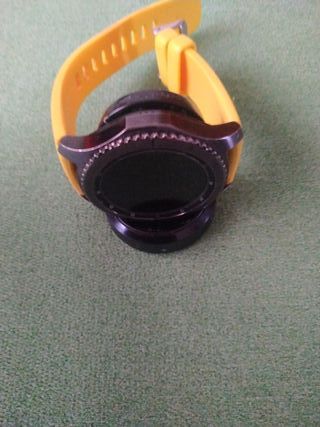 Reloj Samsung Gear Frontier Amarillo
