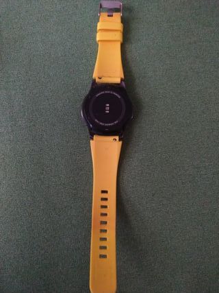 Reloj Samsung Gear Frontier Amarillo