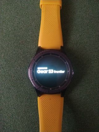 Reloj Samsung Gear Frontier Amarillo