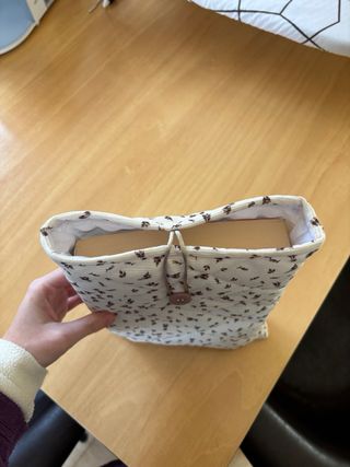 Funda de libro floral