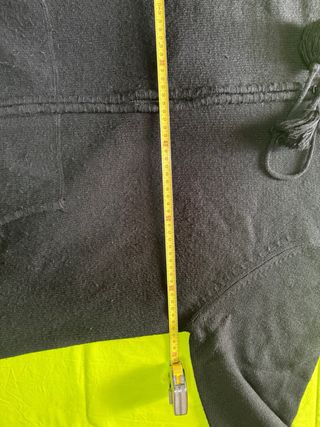 Cardigan in lana con zip e cappuccio