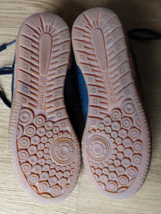 Zapatillas Munich Talla 33 Negras