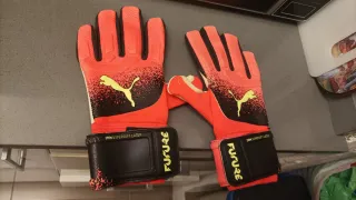 Guantes de portero Puma Future