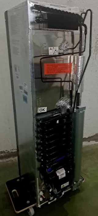 Nevera Trivalente Thetford N4142 para autocaravana