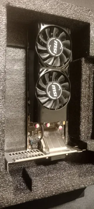 Tarjeta Gráfica GeForce GTX 1050 Ti 4GT LP