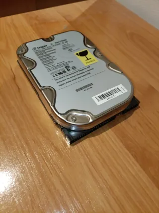 Disco Duro Seagate ST380020A 81 GB