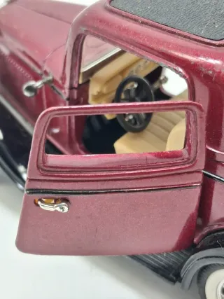 Ford 3 Windows Coupé 1932 Sunnyside scala130.Usato