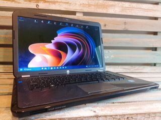 PORTATIL HP CORE I5-DISC 750GB-RAM 4GB-15"