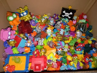 Lote Superzings y Zomblings