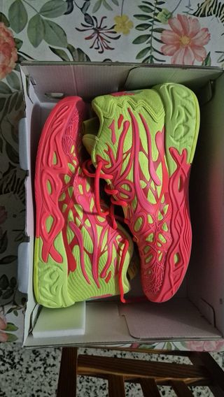 Tenis de baloncesto Puma Mb 0.4