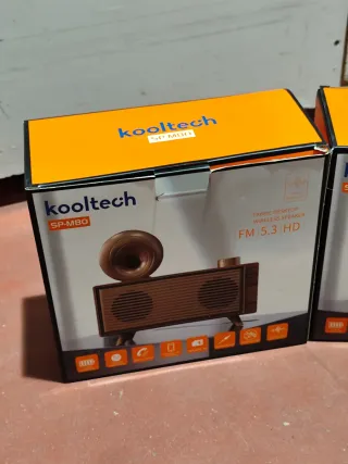 Radio Kooltech SP-M80 RETRO (NUEVA en su caja)