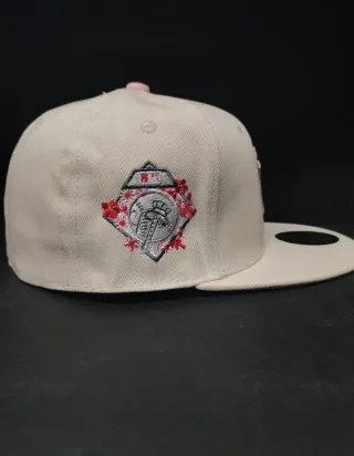 Gorra New Era 59Fifty Beige y Rosa Talla 7.1/4