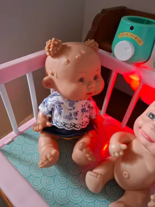 Cuna de juguete nenuco