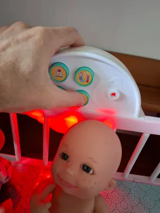 Cuna de juguete nenuco