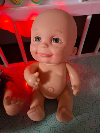 Cuna de juguete nenuco