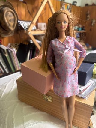 Barbie Midge Embarazada