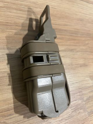 Pack pouch rígidos M4