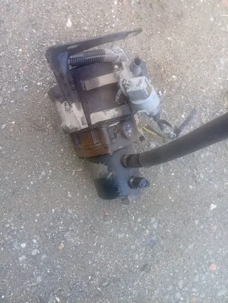 Bomba dirección asistida Citroën Saxo