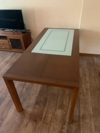 Mesa comedor extensible madera y cristal