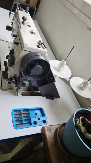 Máquina de coser BSM 20U-93 Semi-industrial