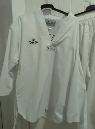 Protector Taekwondo Daedo Talla 3 Azul casco ropa