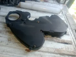 Tapa distribución Fiat Ducato 2.3 Iveco