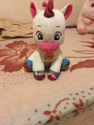 Peluche unicornio musical y con luz