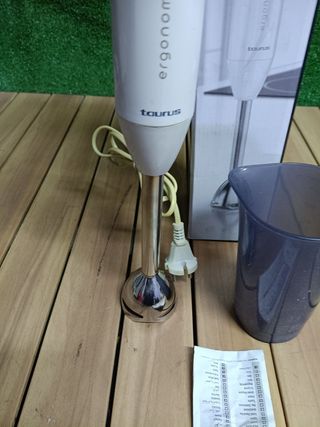 Taurus Bapi 850 Inox - Batidora de Mano, 850 W, Bate y Pica Hiello, Agarre Ergonómico