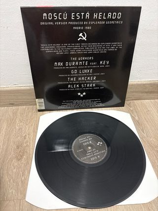 Vinilo Esplendor Geométrico, Moscú Está Helado