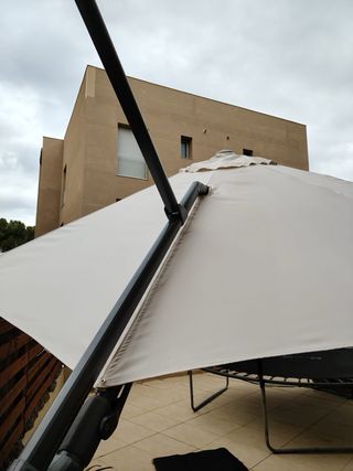 Sombrilla de jardín reclinable