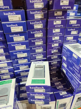 Radio Kooltech FM/AM (elegir modelo) - 1 UNIDAD