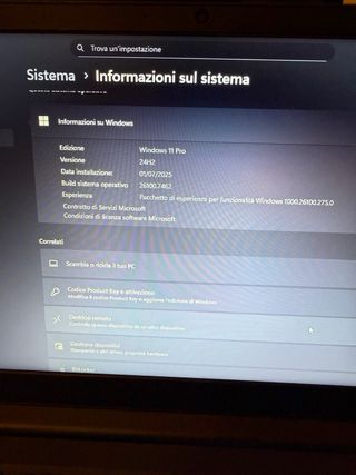 Lenovo 15,6" AMD-3020E 6GB 256SSD Webcam Essential
